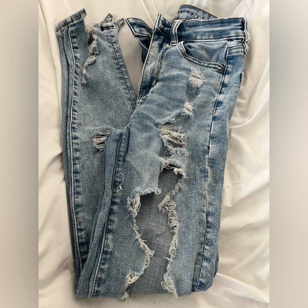 American Eagle Outfitters Light Blue Distressed Boyfriend Jeans